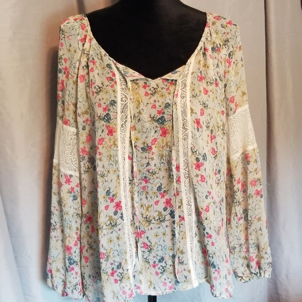 Princess Vera Wang long sleeve blouse